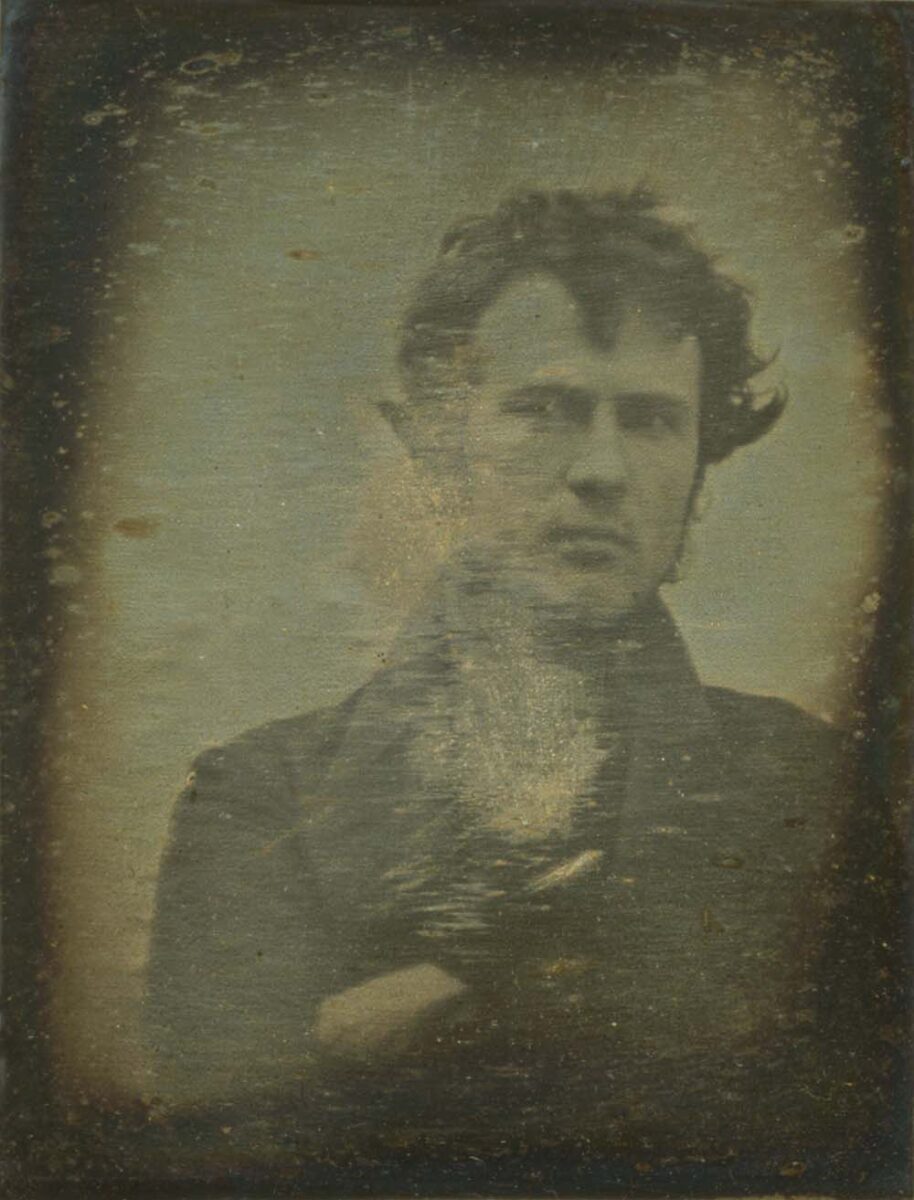 Dit is het eerste fotografische zelfportret